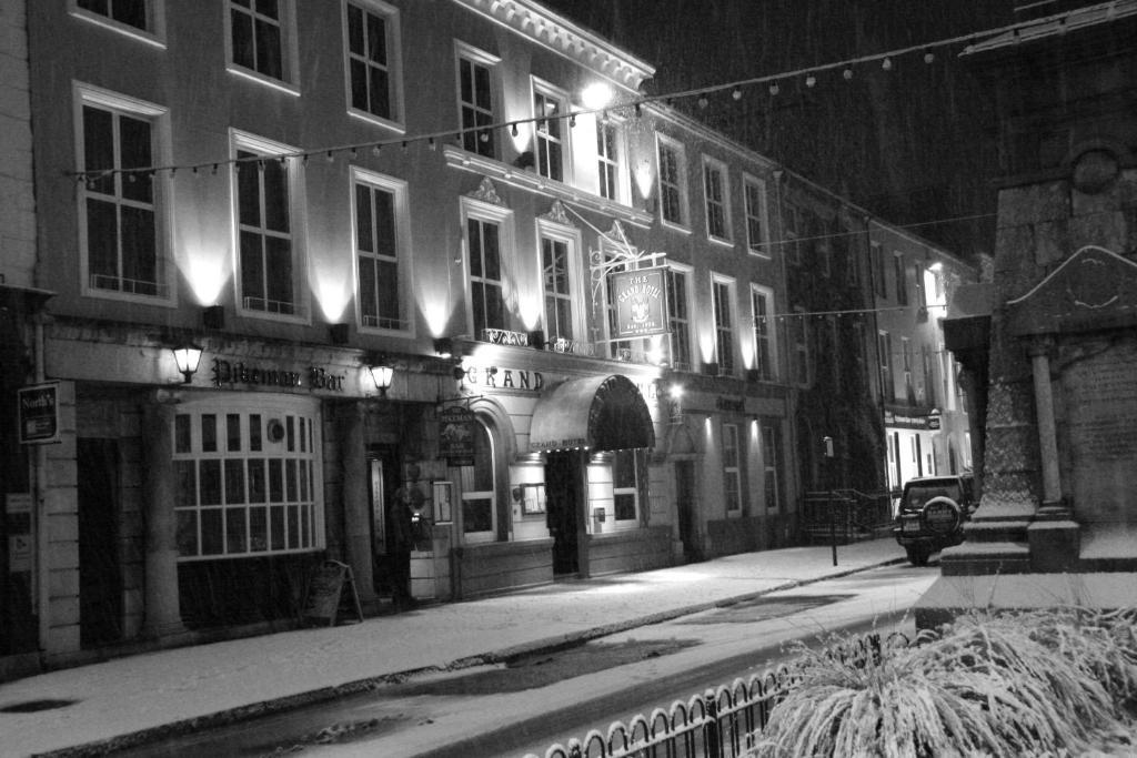 Grand Hotel Tralee Exterior foto